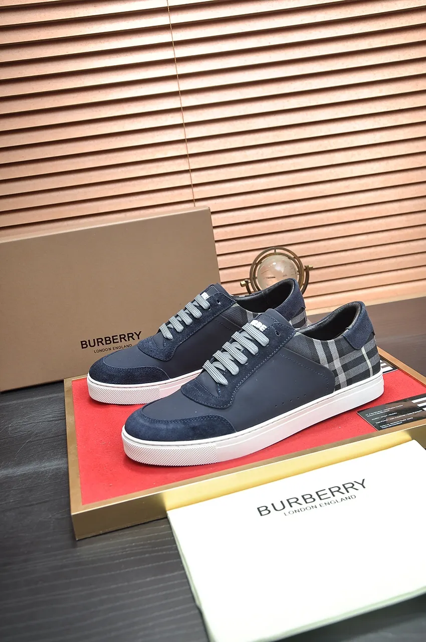 Men's shoes💰480💶[Burberry] (cowhide lining) classic low-top sneakers｜Imported cowhide with classic plaid fabric｜Cow leather lining｜Original outsole｜Fine workmanship and comfortable to wear Size: 38-44 (customized at 45)